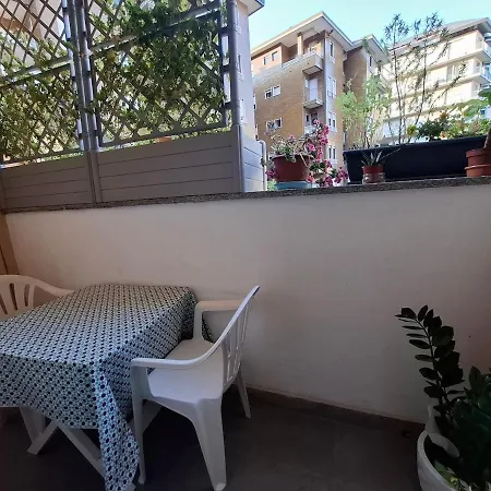 New On 公寓 *